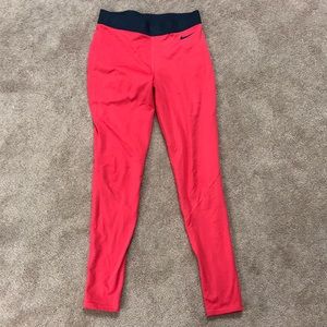 Nike outdoor track legging- dry fit!